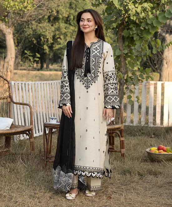 Lawn-3PC Embroidered Shirt with Bamber Embroidered Dupatta-TRC-8065