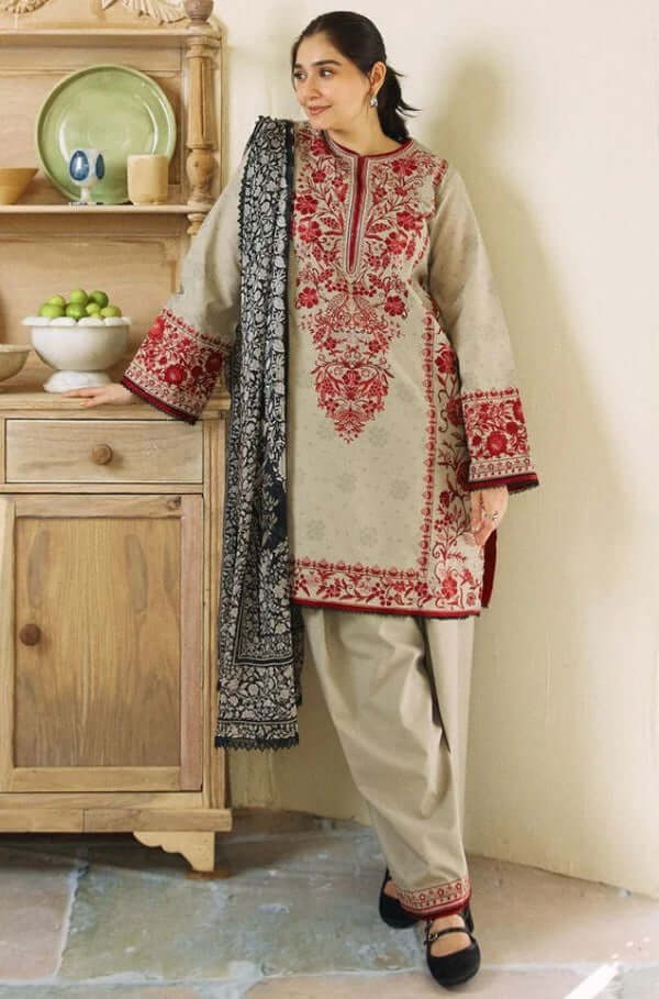 3 Piece Unstitched Heavy Embroidered Lawn Suit ( Fine Printed Lawn Dupatta )
